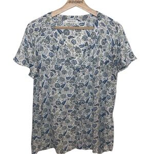 ROSE + OLIVE Women’s Blue Green Floral Button Down